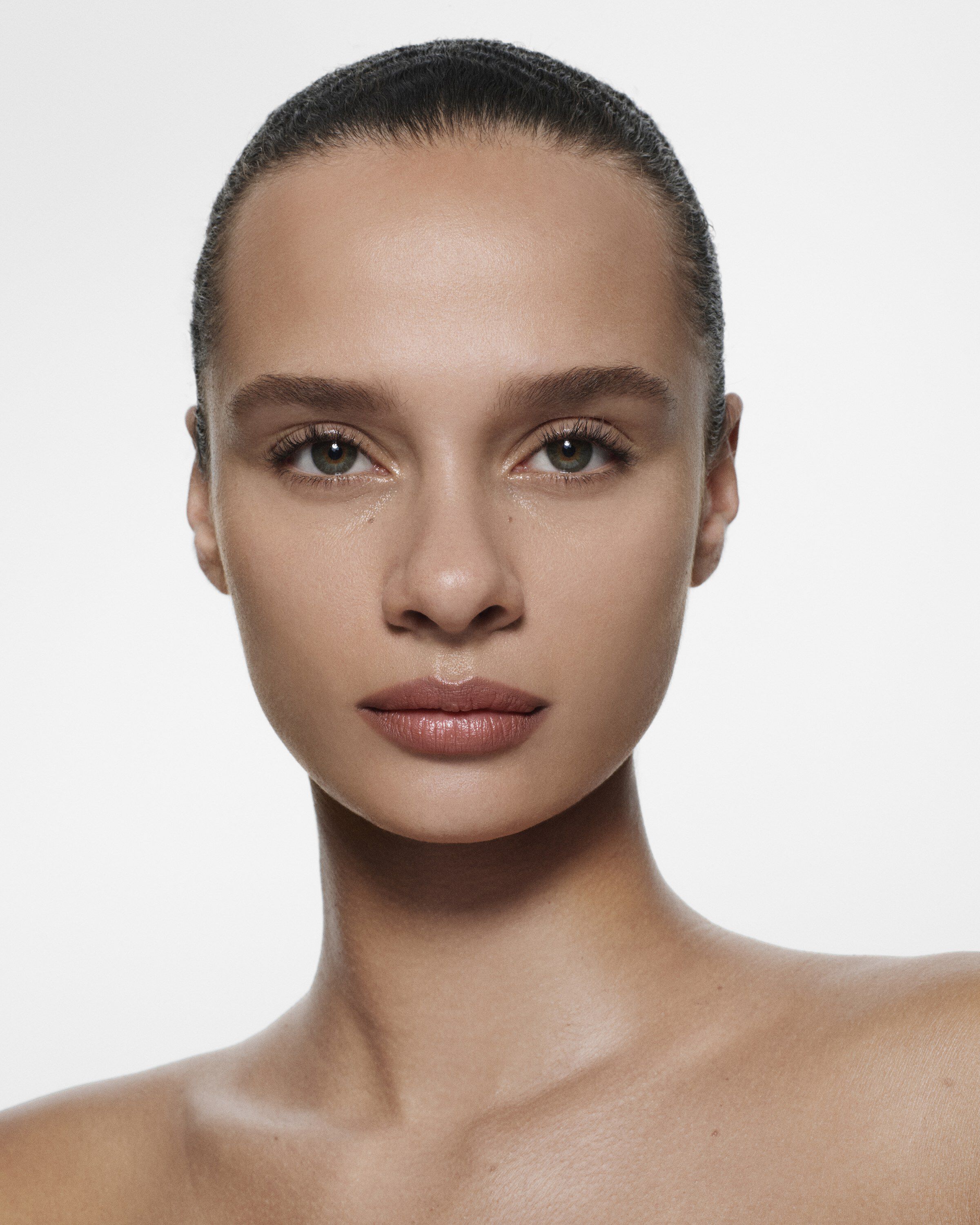 Lip Definer