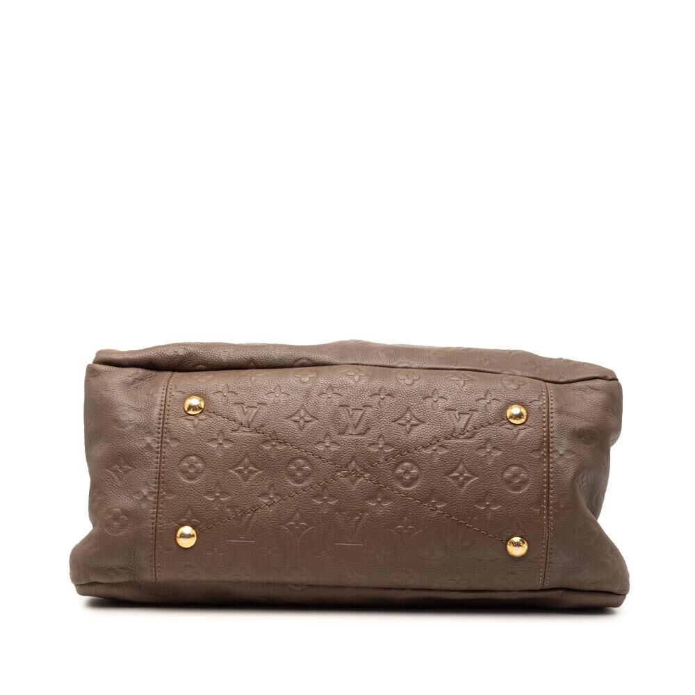 Louis Vuitton Artsy