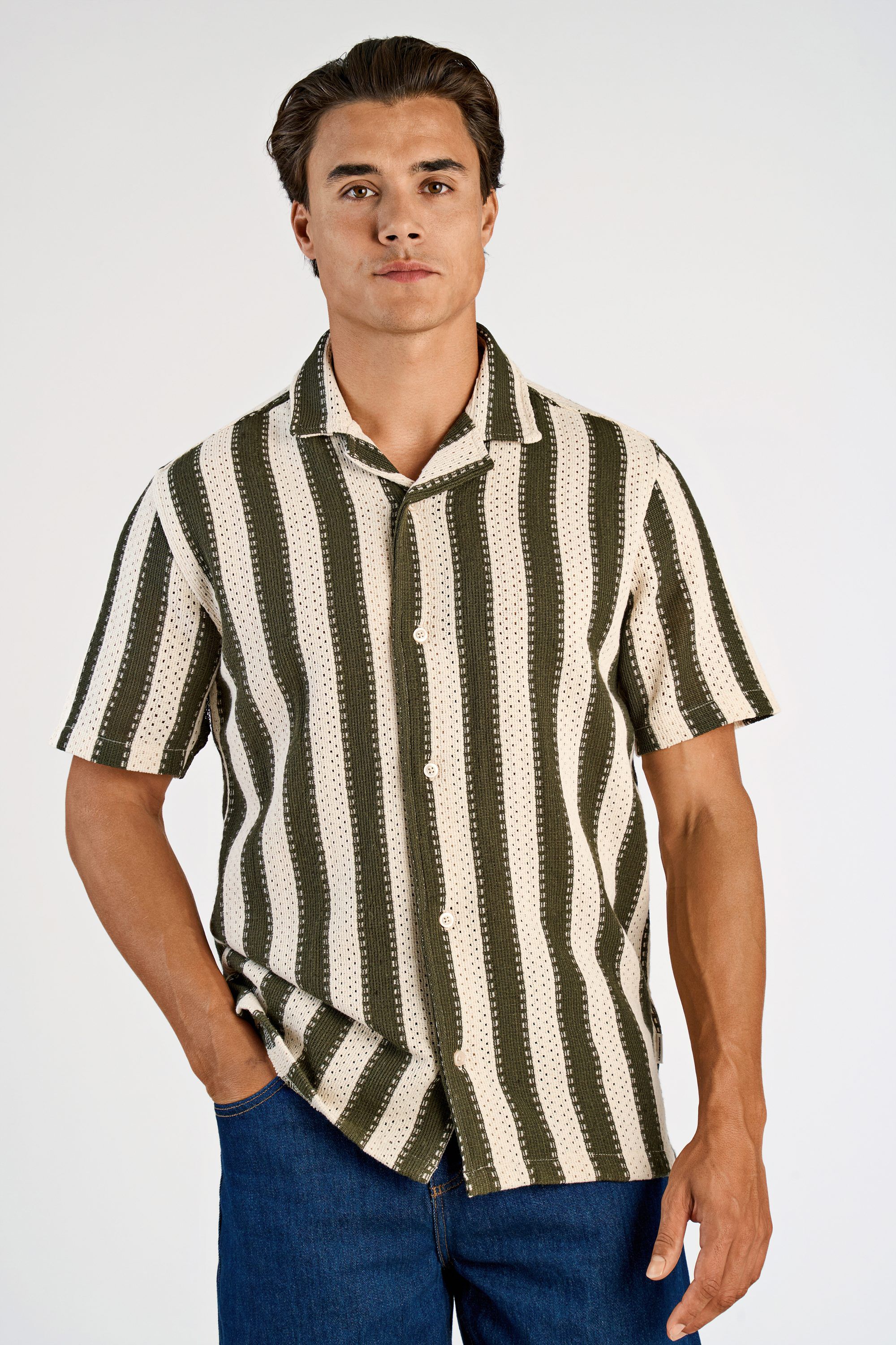 Bold striped resort shirt S/S