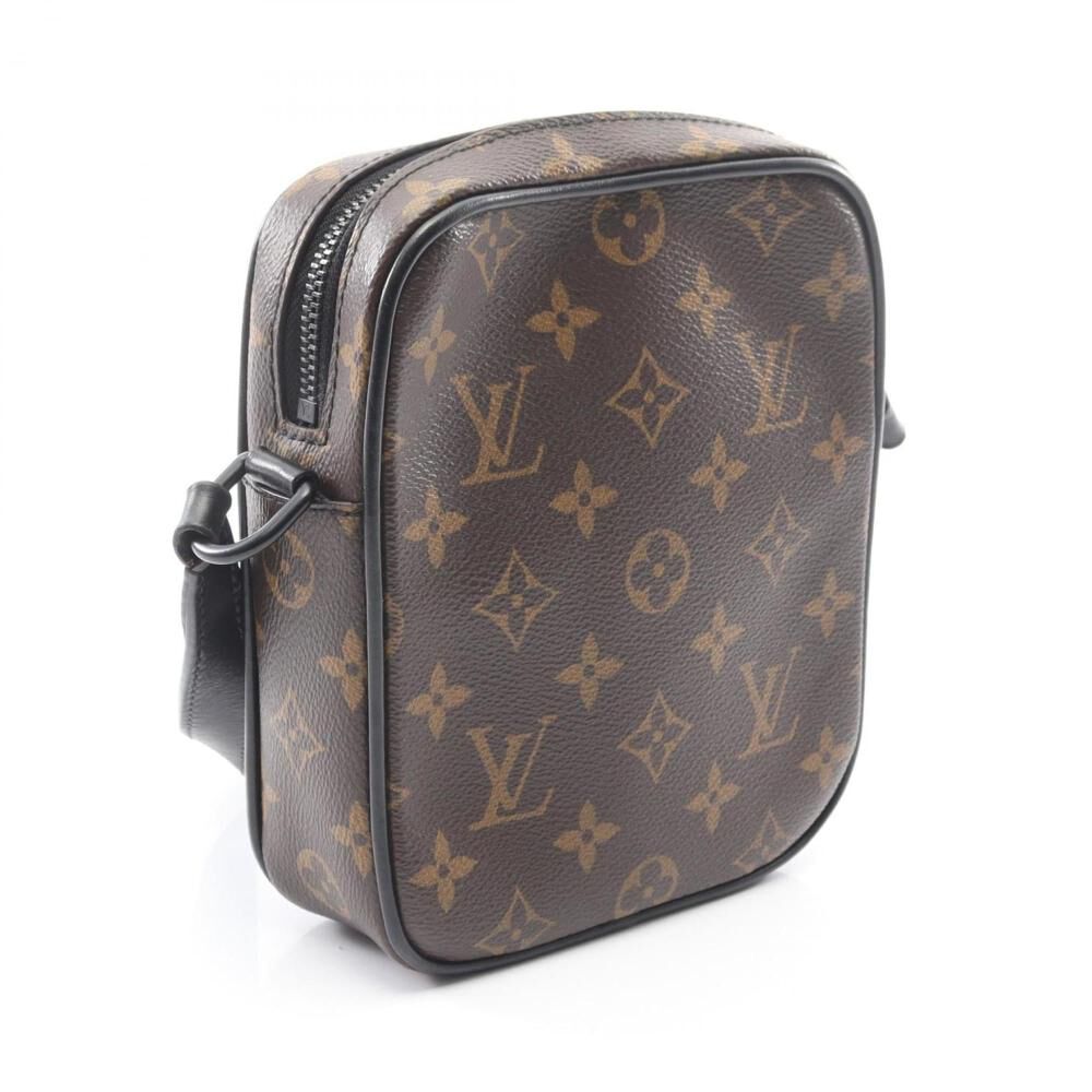 Louis Vuitton Shoulder Bags