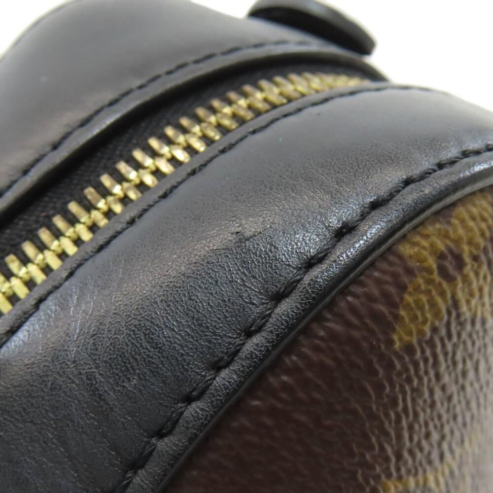 Louis Vuitton Shoulder Bags