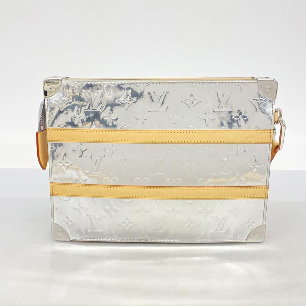 Louis Vuitton Clutch