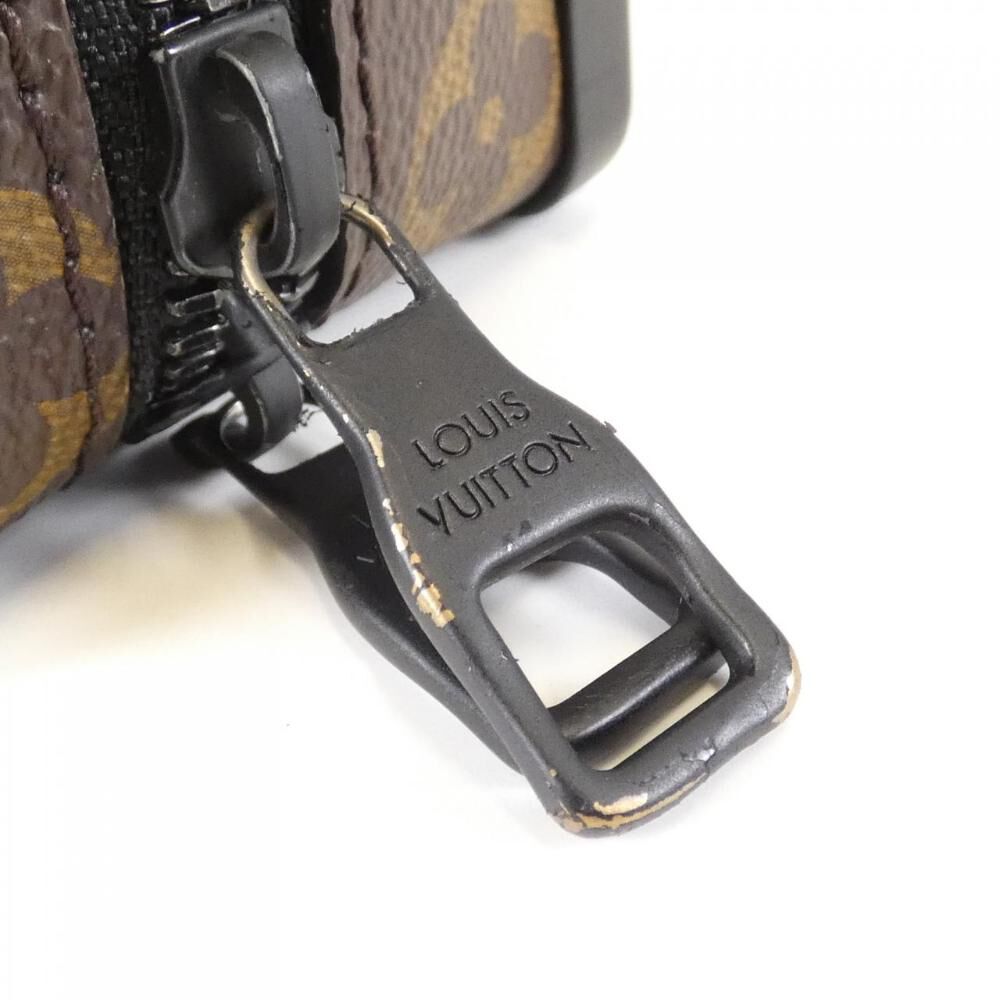 Louis Vuitton Shoulder Bags