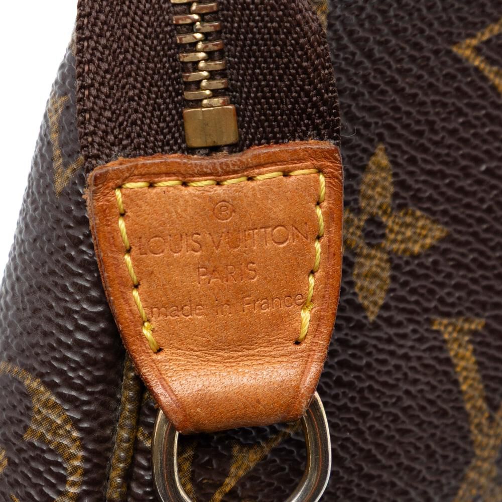 Louis Vuitton Pochette Accessoires