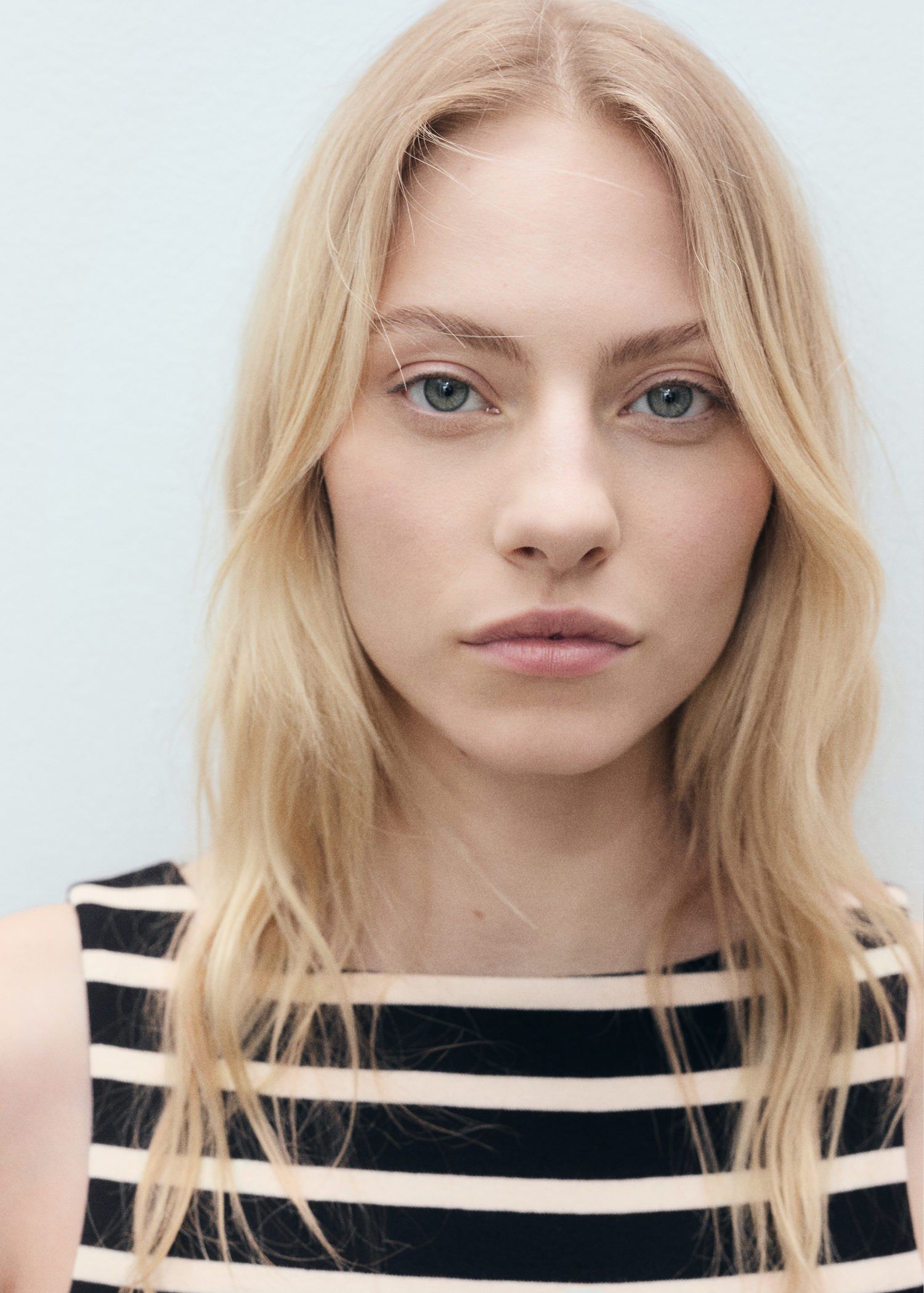 Short dress combined design