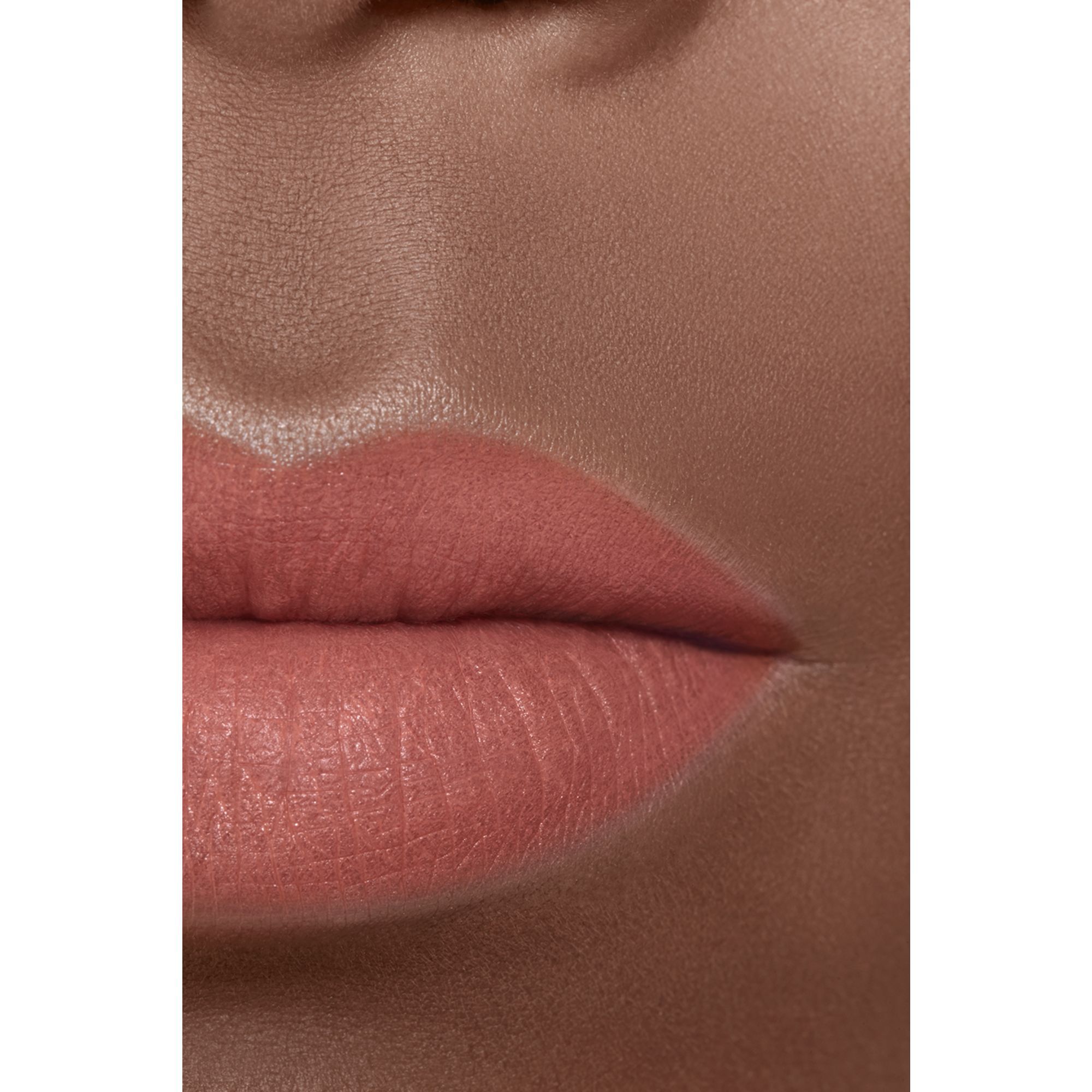 Luminous Matte Lip Colour