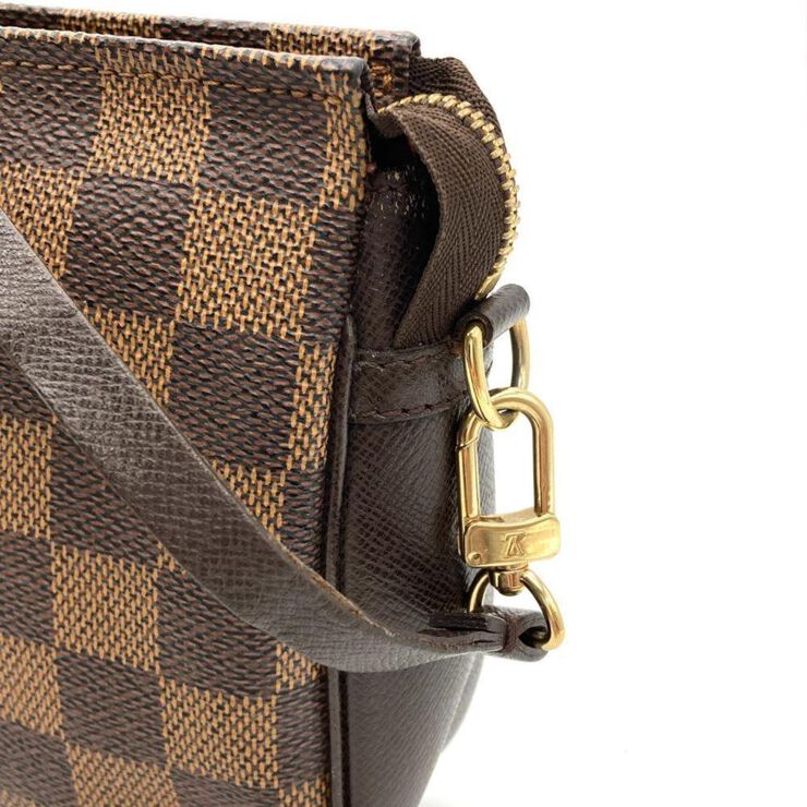Louis Vuitton Trousse Makeup