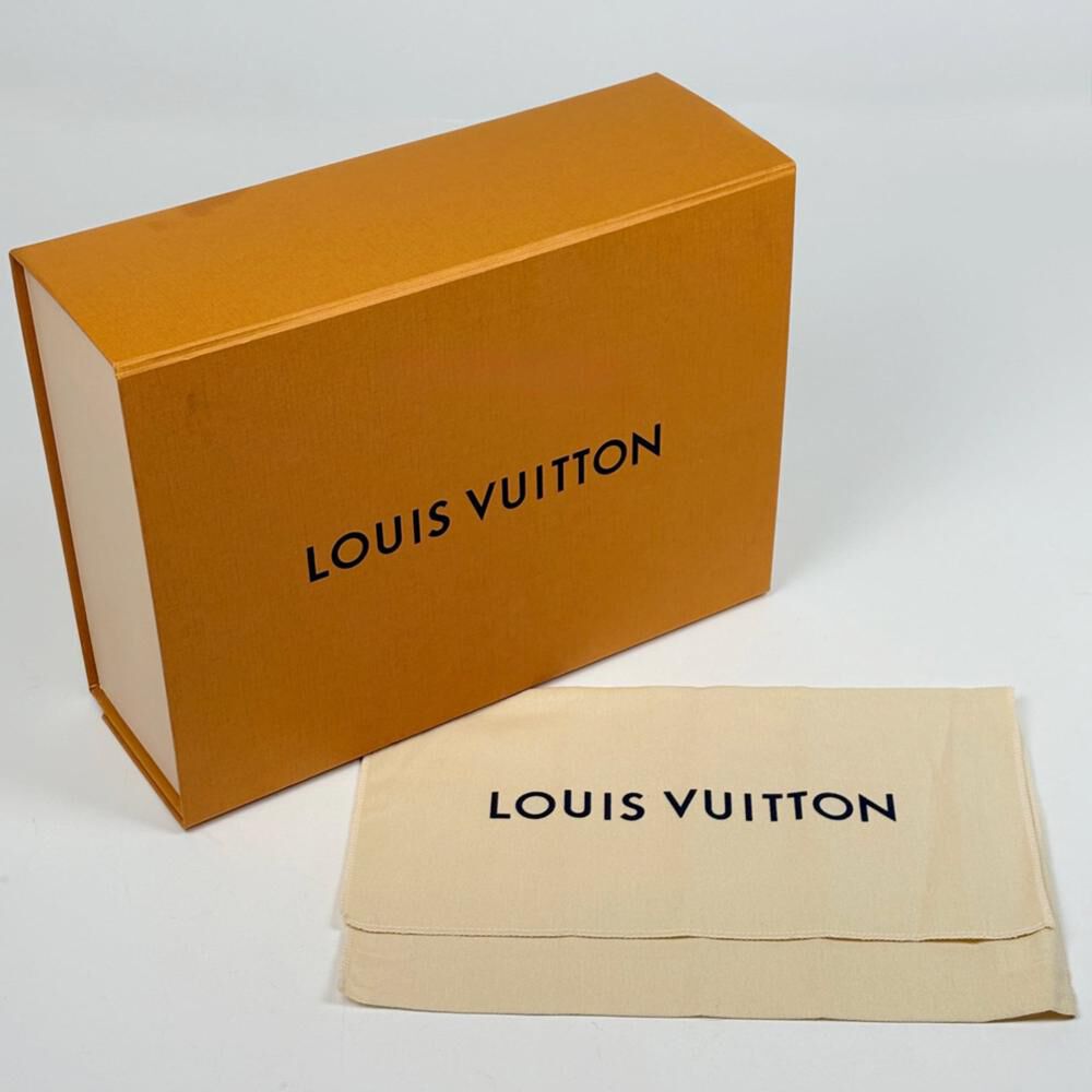 Louis Vuitton Clutch