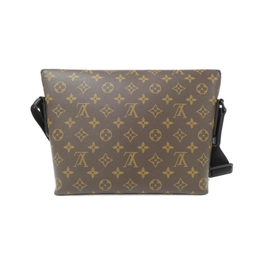 Louis Vuitton Shoulder Bags