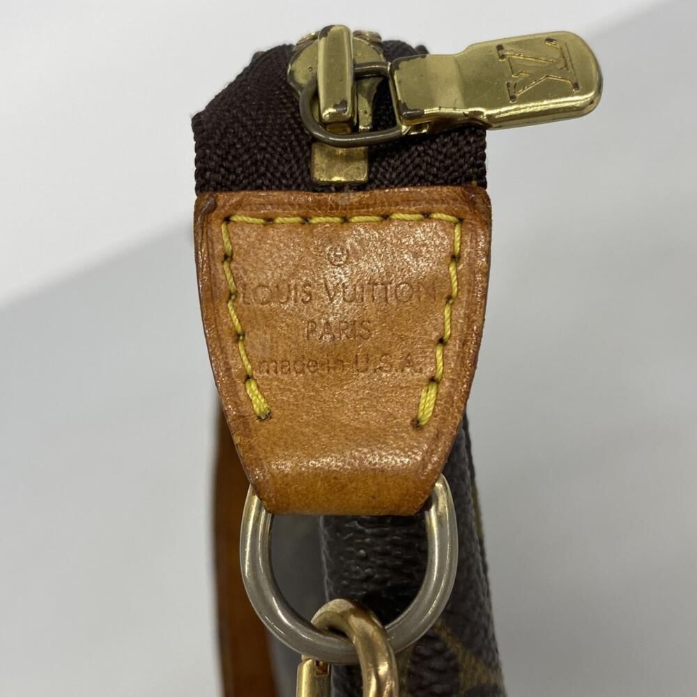 Louis Vuitton Pochette Accessoires