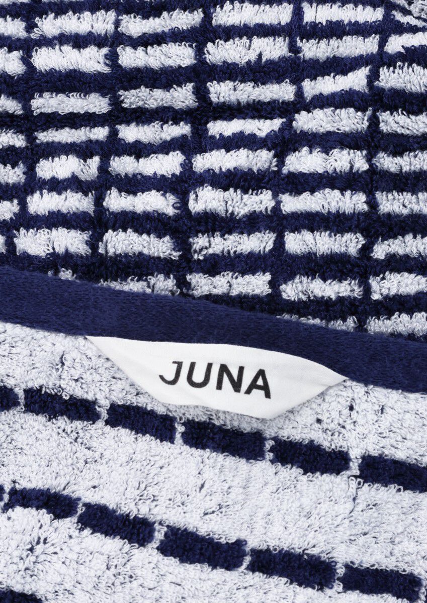 Nuance H&aring;ndkl&aelig;de 70x140 cm m&oslash;rk bl&aring;/hvid