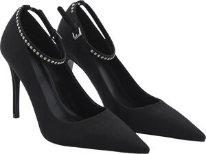 SHOES. -- PIEDRI