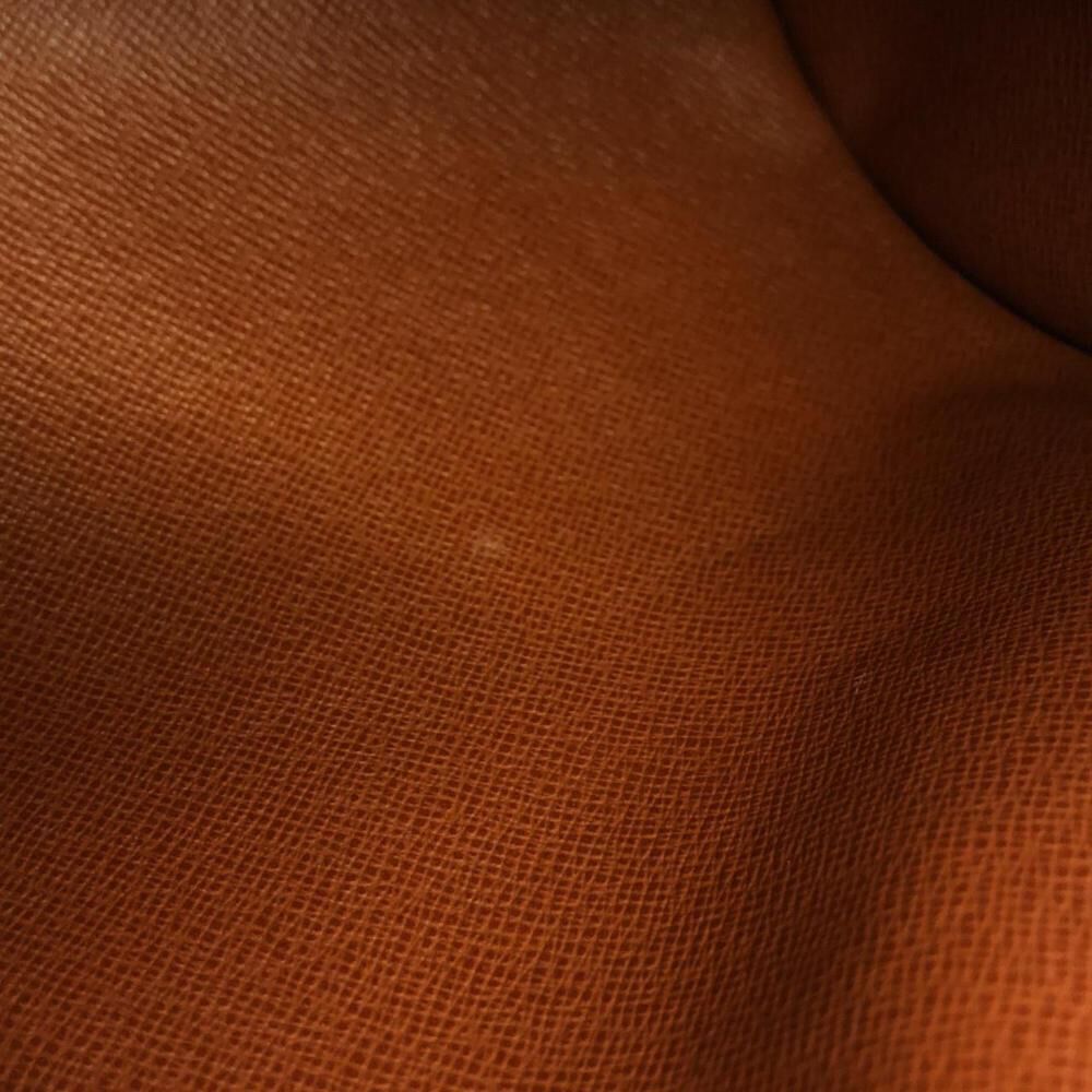 Louis Vuitton Papillon