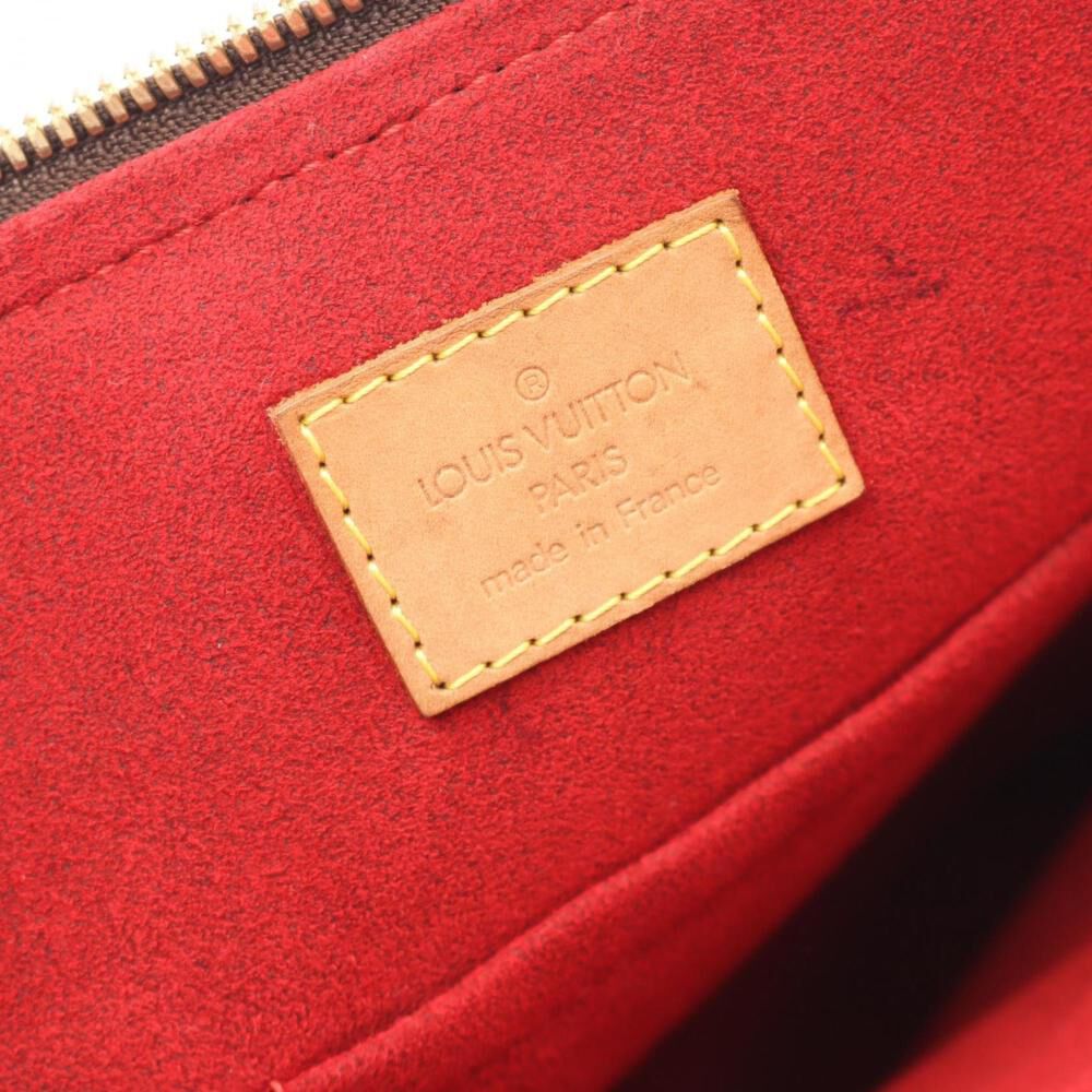 Louis Vuitton Coussin