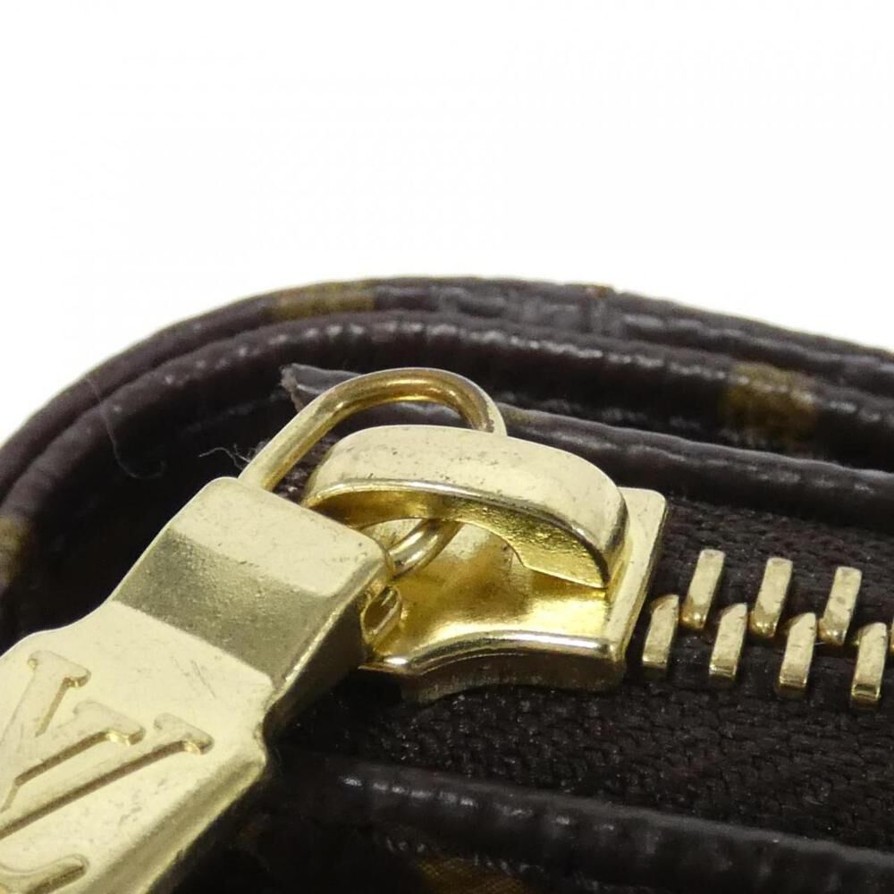 Louis Vuitton Shoulder Bags