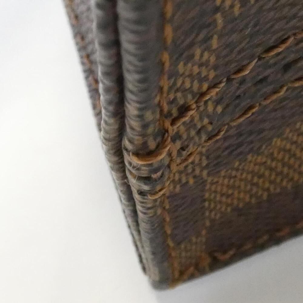 Louis Vuitton Sac Plat
