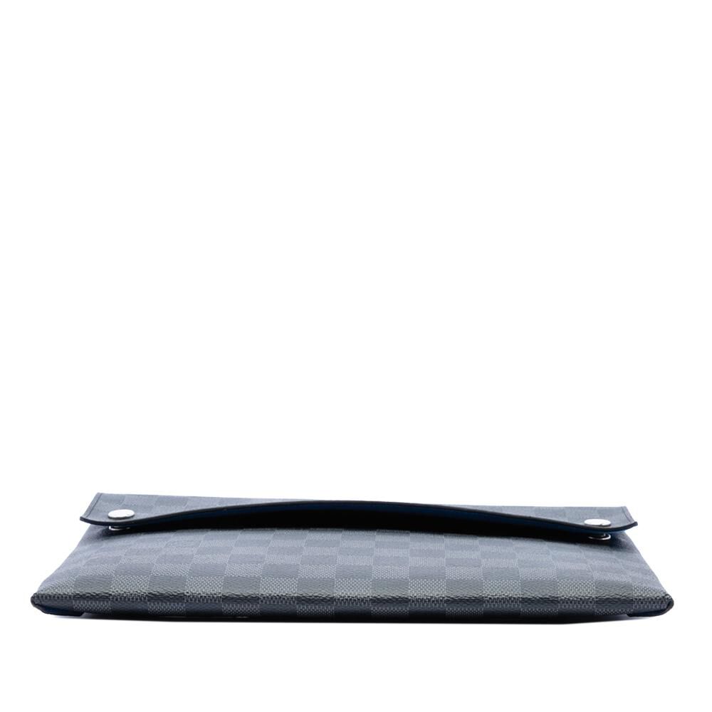 Louis Vuitton Clutch