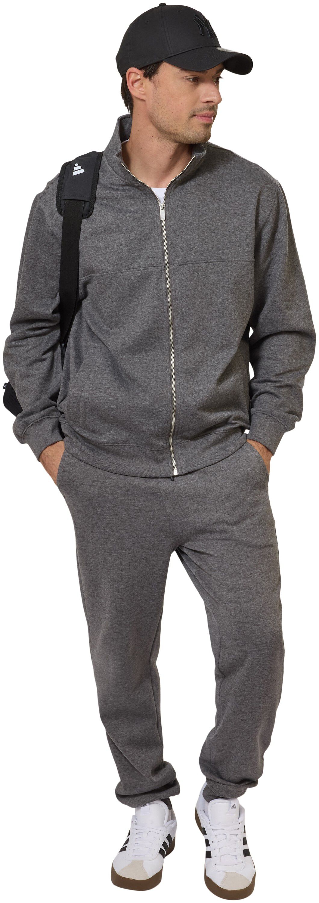 Core Full Zip Sweatshirt