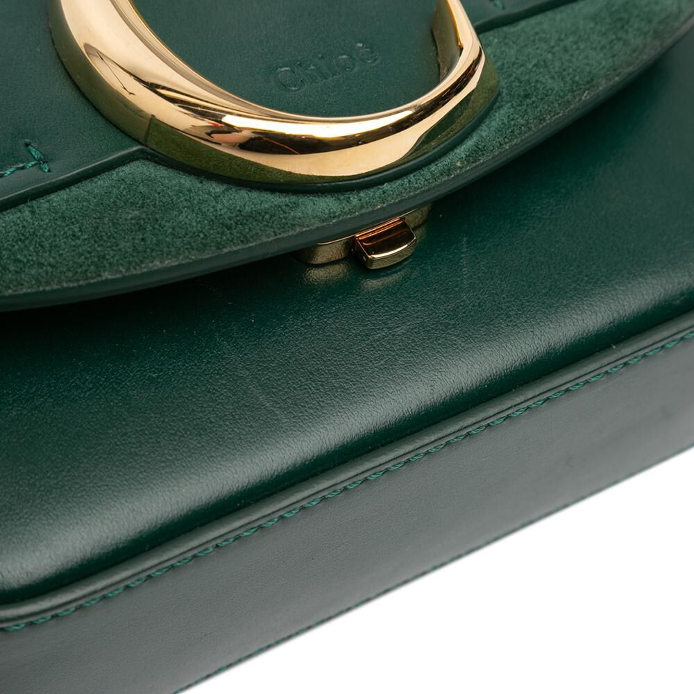 Chlo&eacute; Shoulder Bag