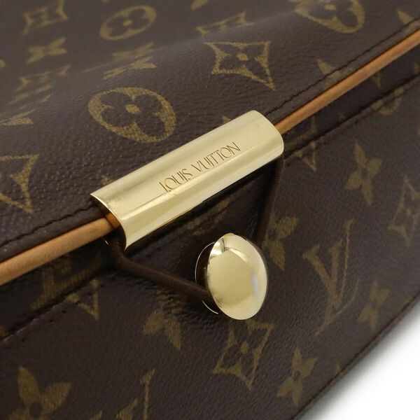 Louis Vuitton Messenger