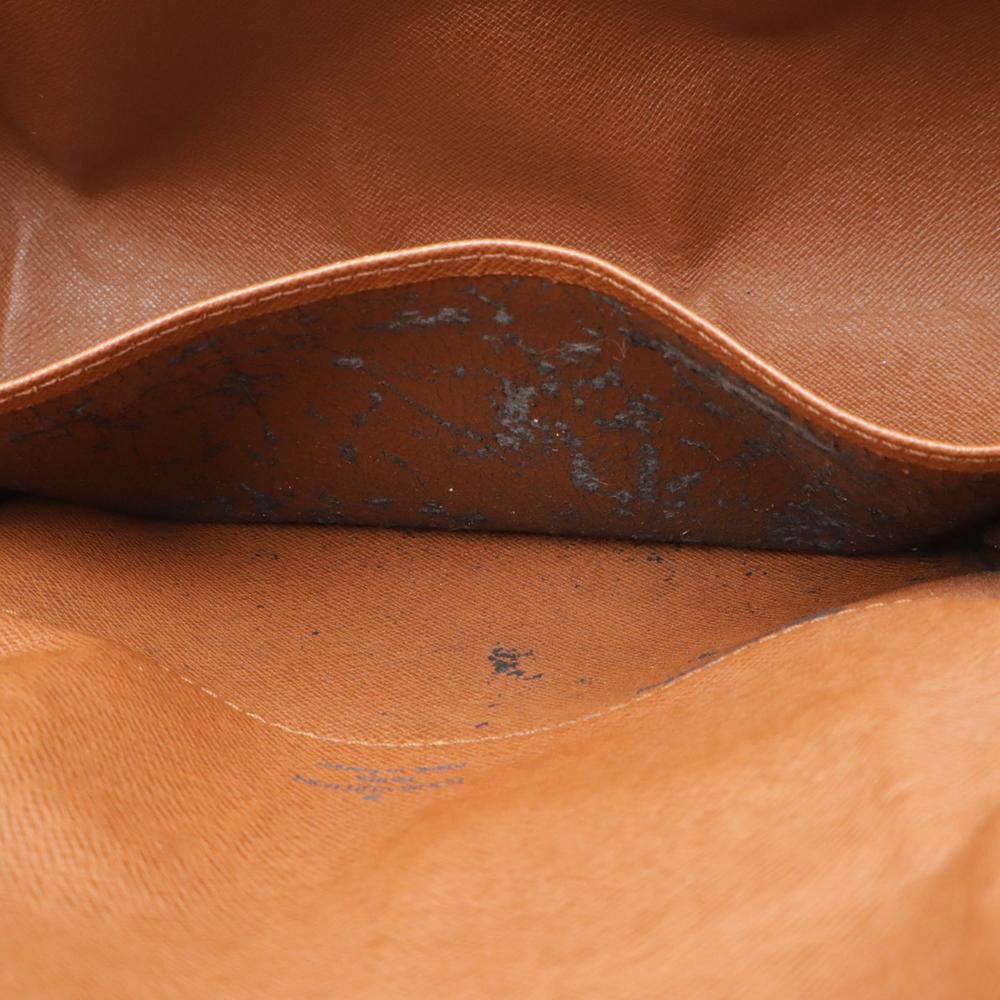 Louis Vuitton Shoulder Bags