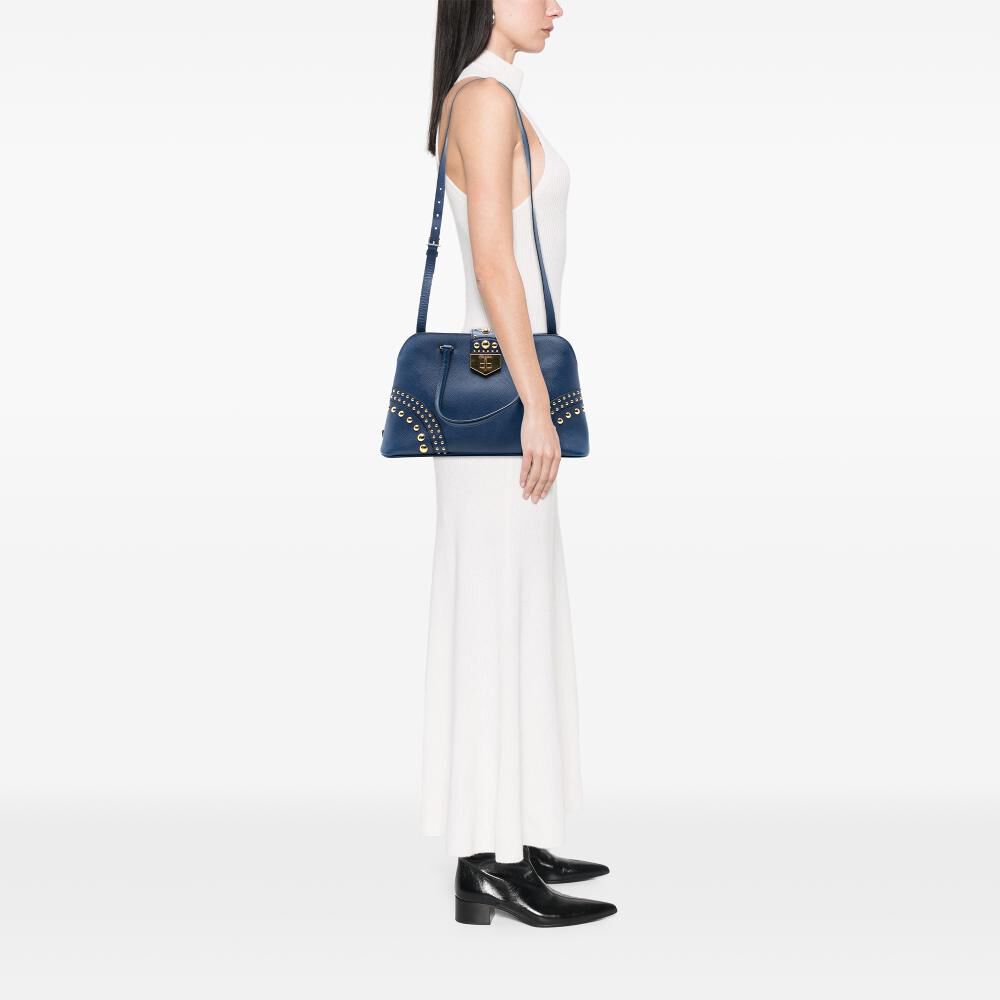 Prada Promenade