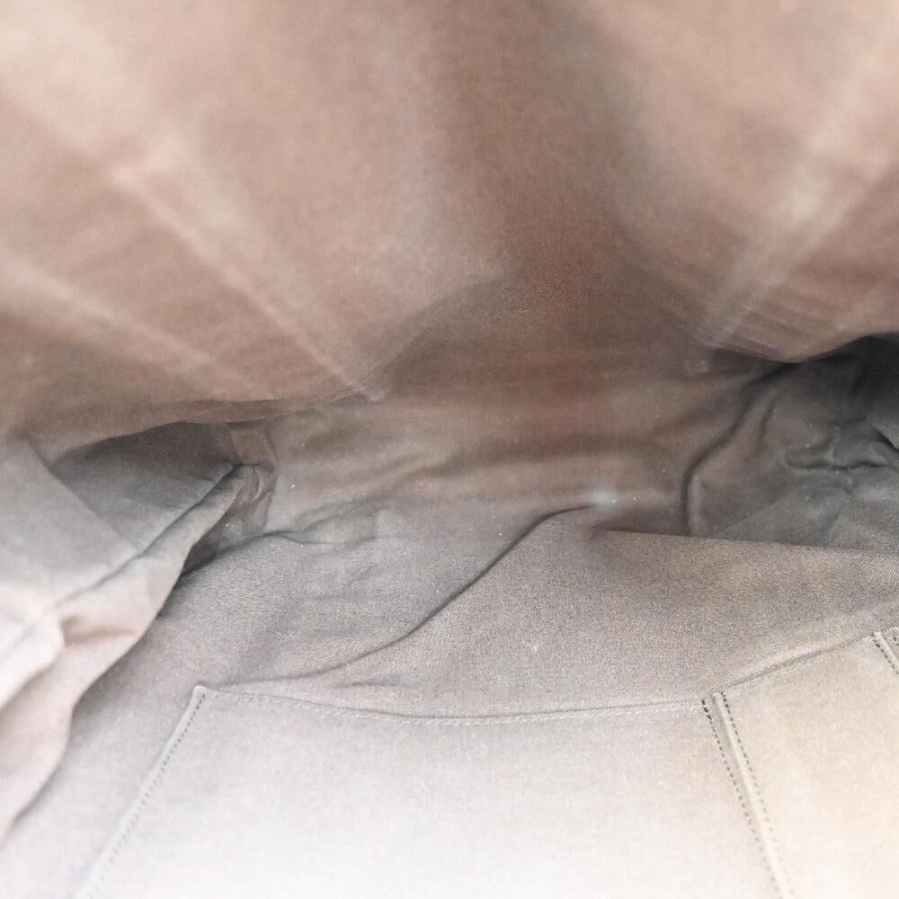 Louis Vuitton Beaubourg