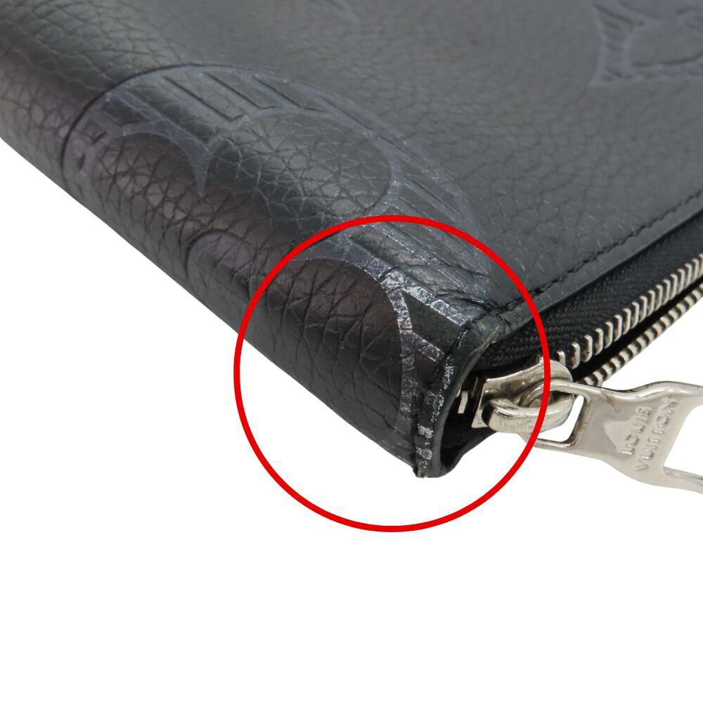 Louis Vuitton Clutch