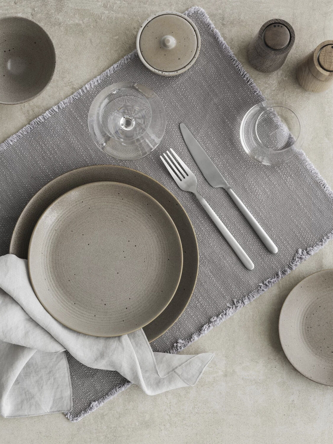 Dessert plate -KUMI- Colour Fungi