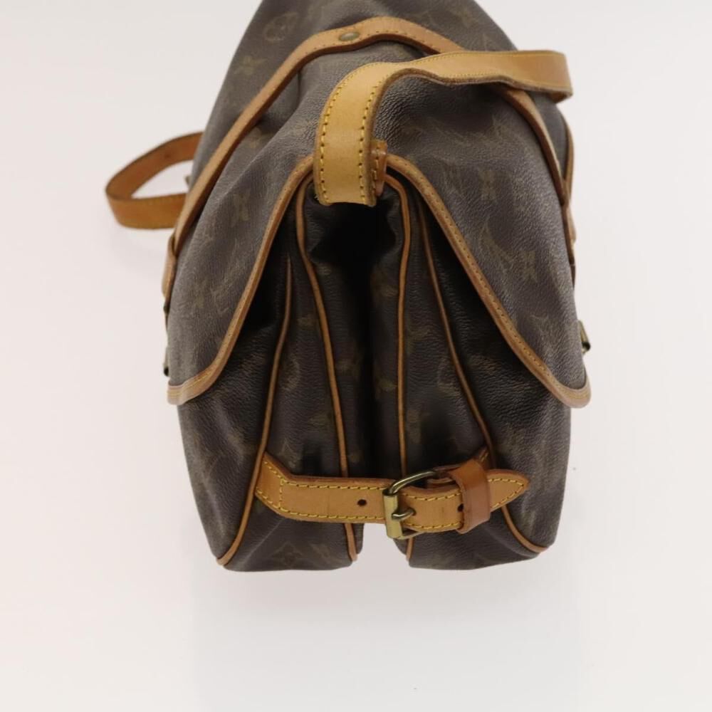 Louis Vuitton Saumur