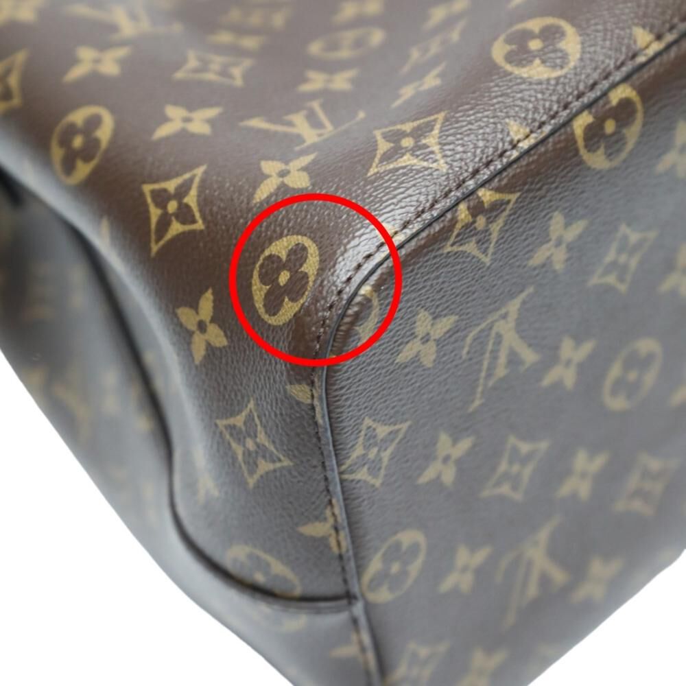 Louis Vuitton Shoulder Bags