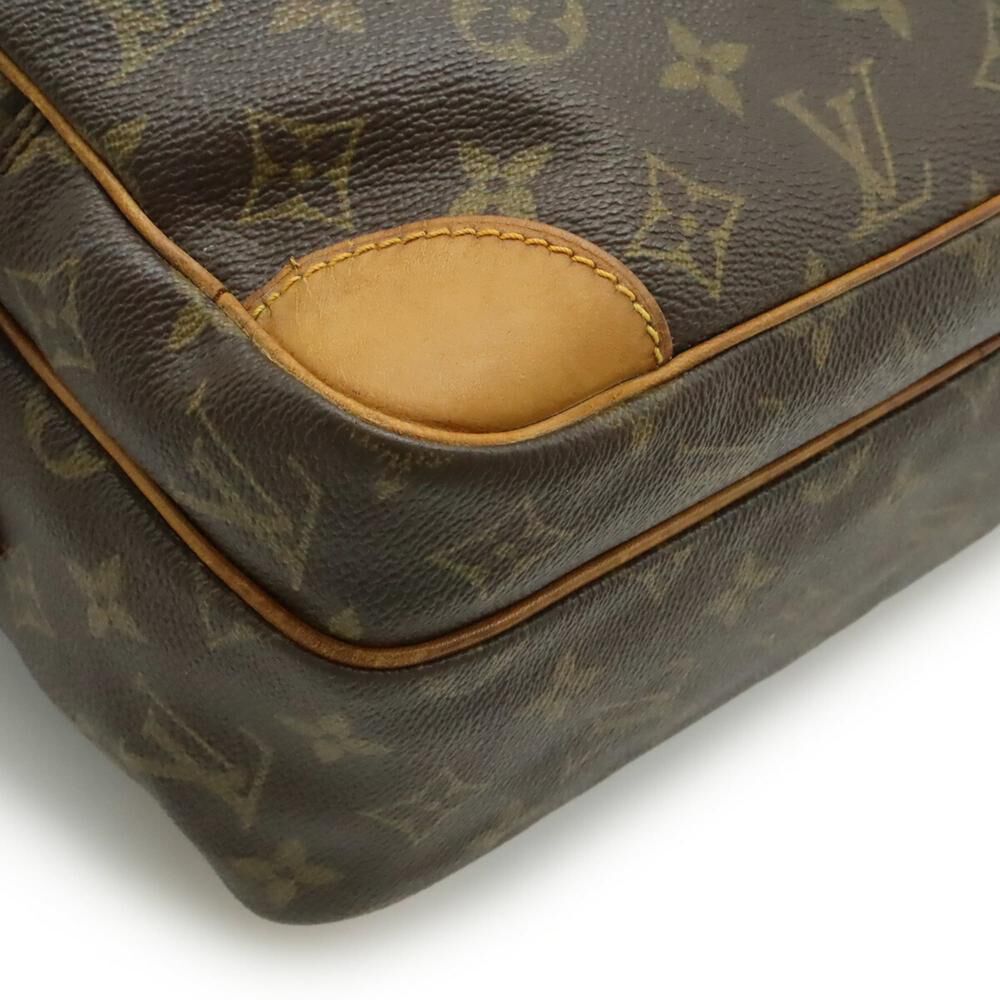 Louis Vuitton Shoulder Bags