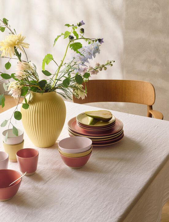 Knabstrup vase H 12. 5 cm yellow