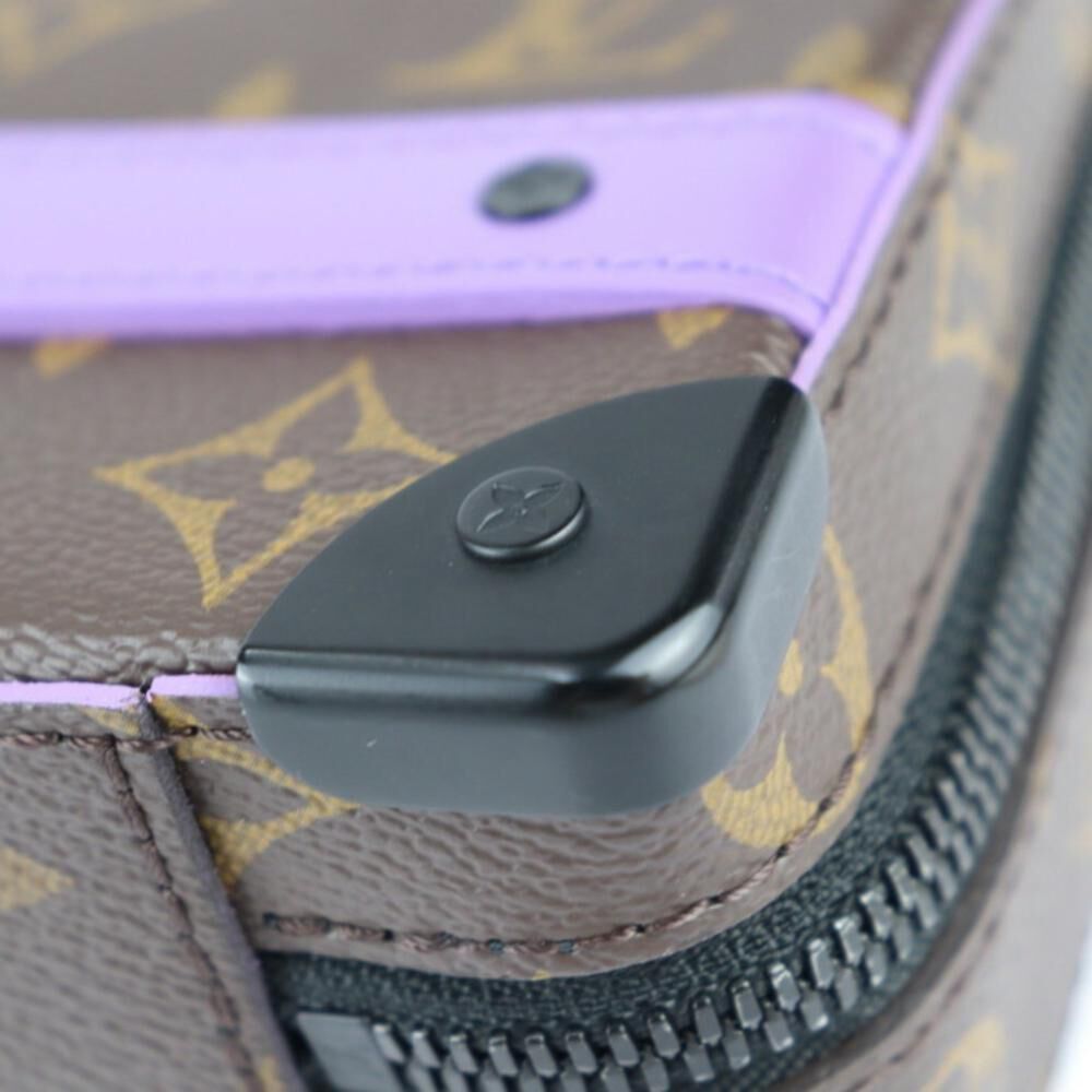 Louis Vuitton Clutch