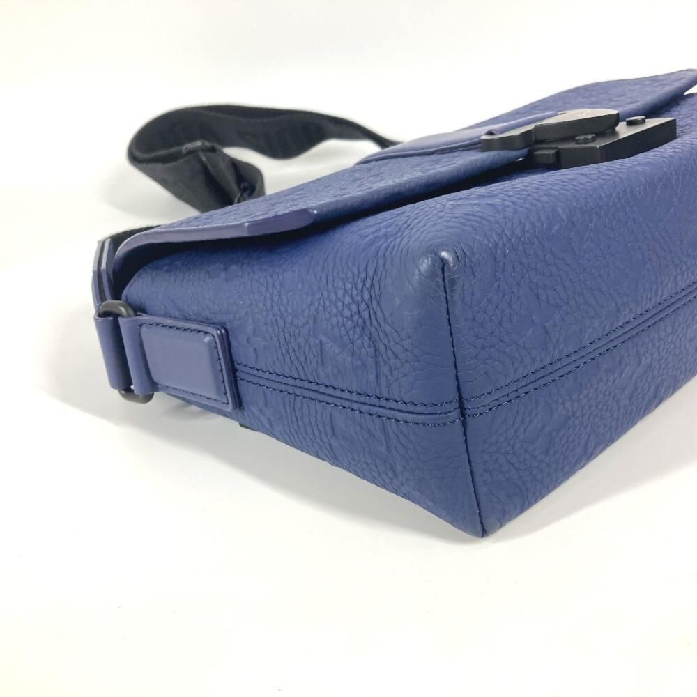 Louis Vuitton Crossbody Bag