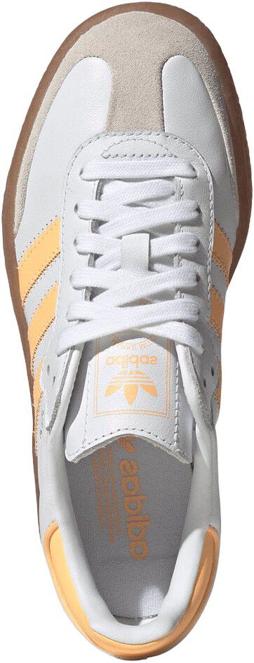 Sambae Sneakers