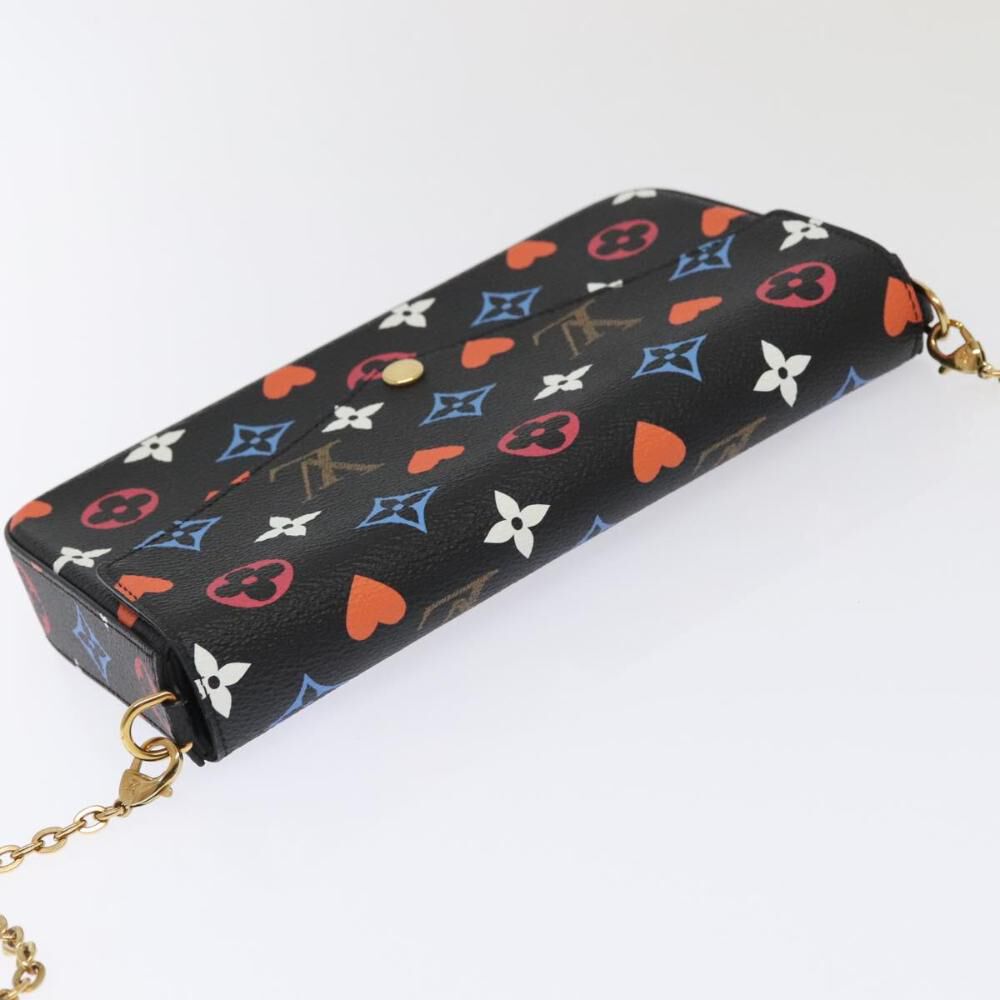 Louis Vuitton Clutch