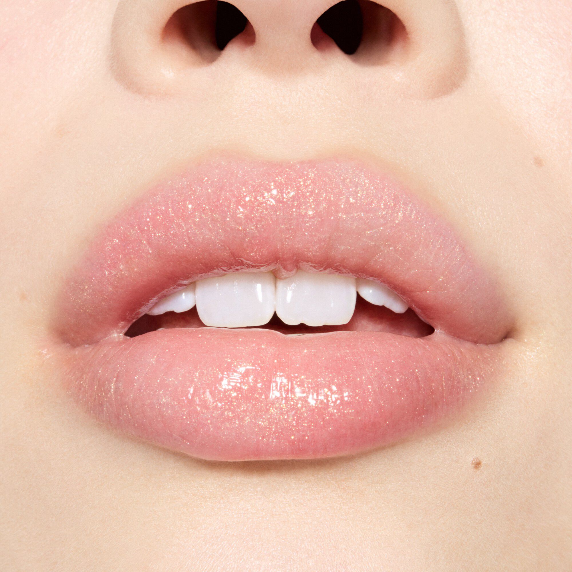 Squirt Plumping Shimmer Lipgloss Stick