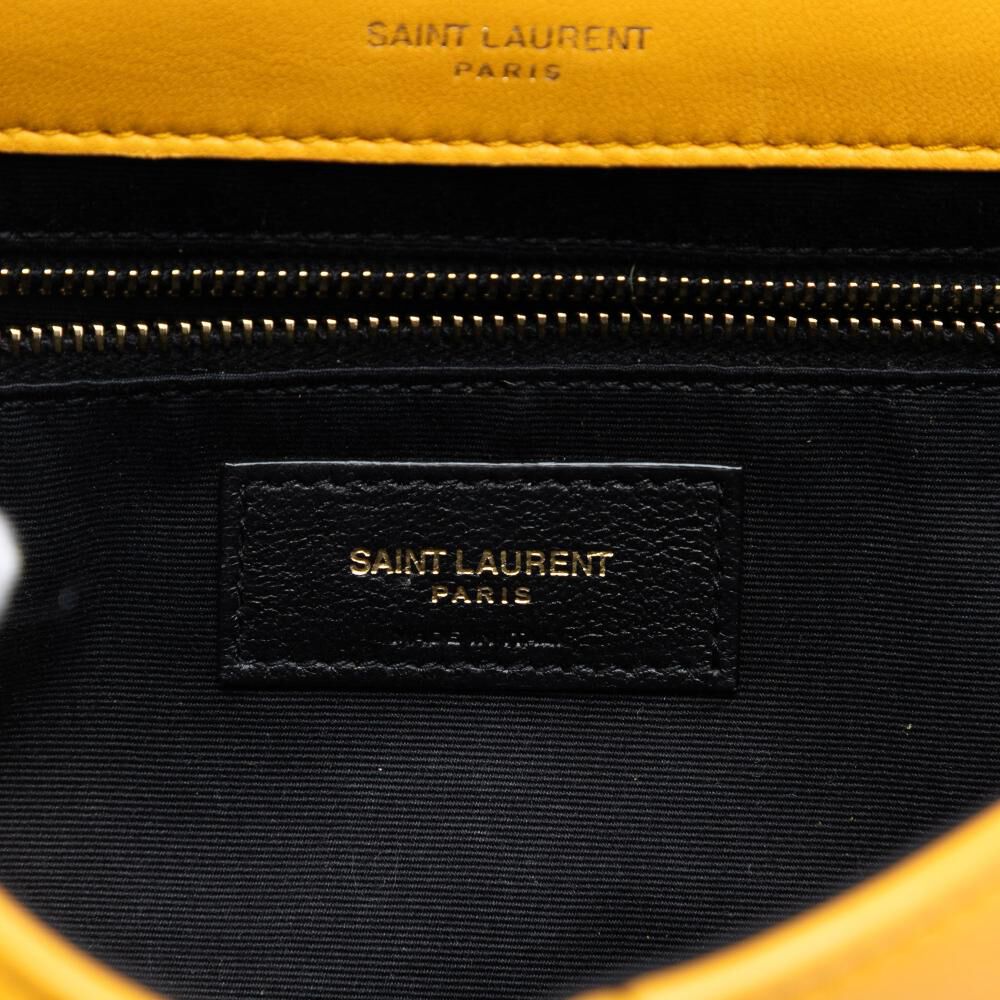 Yves Saint Laurent Shoulder Bag