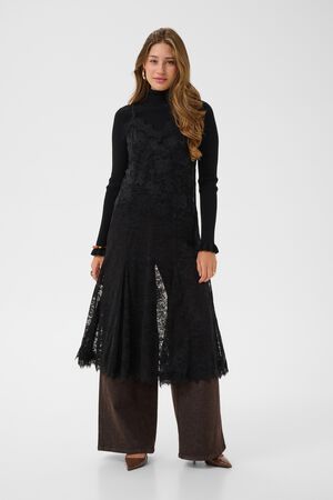 CRSanne Slipover Lace Dress
