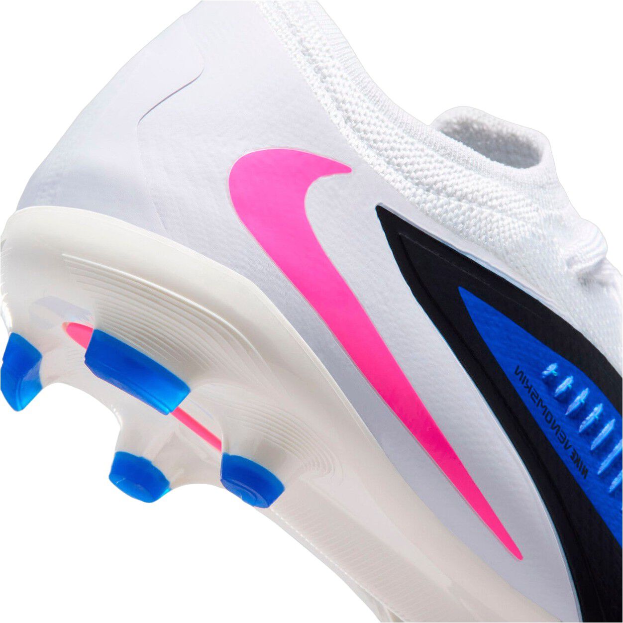 Phantom 6 Pro FG/MG Fodboldst&oslash;vler