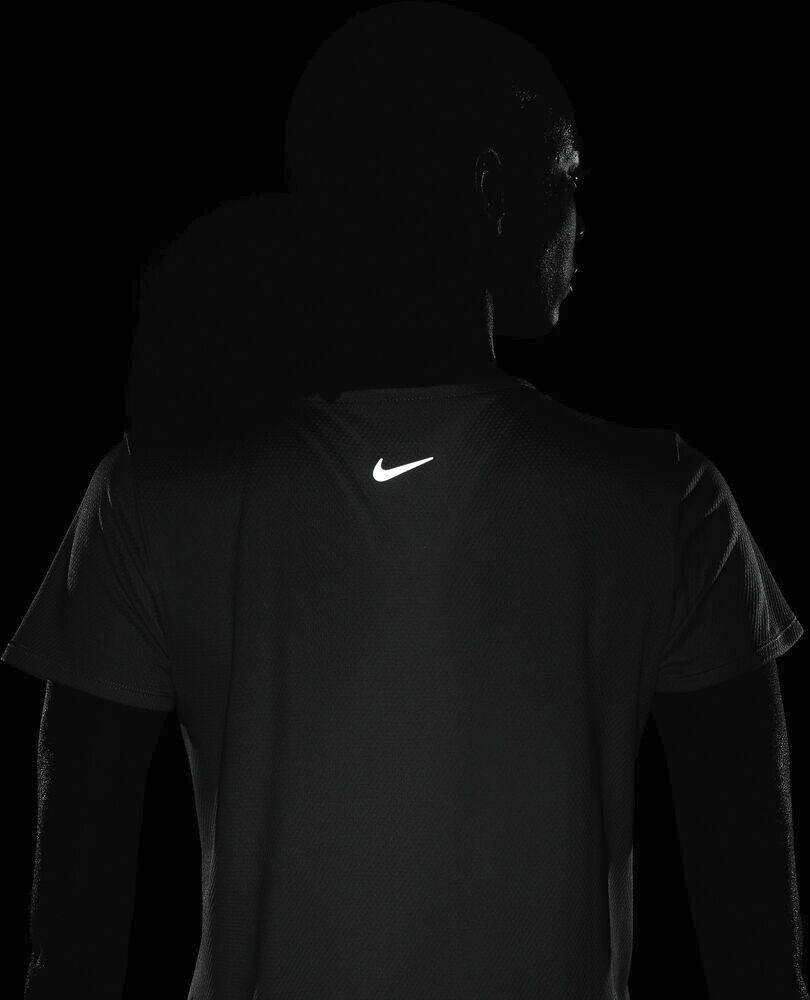 Swoosh Run T-shirt