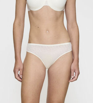 Triumph Signature Sheer Tai EX