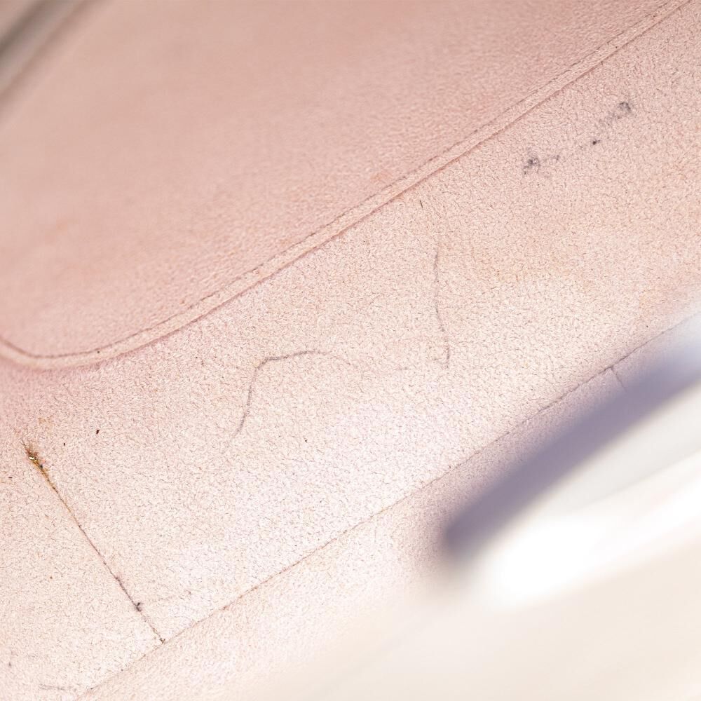 Louis Vuitton Reverie