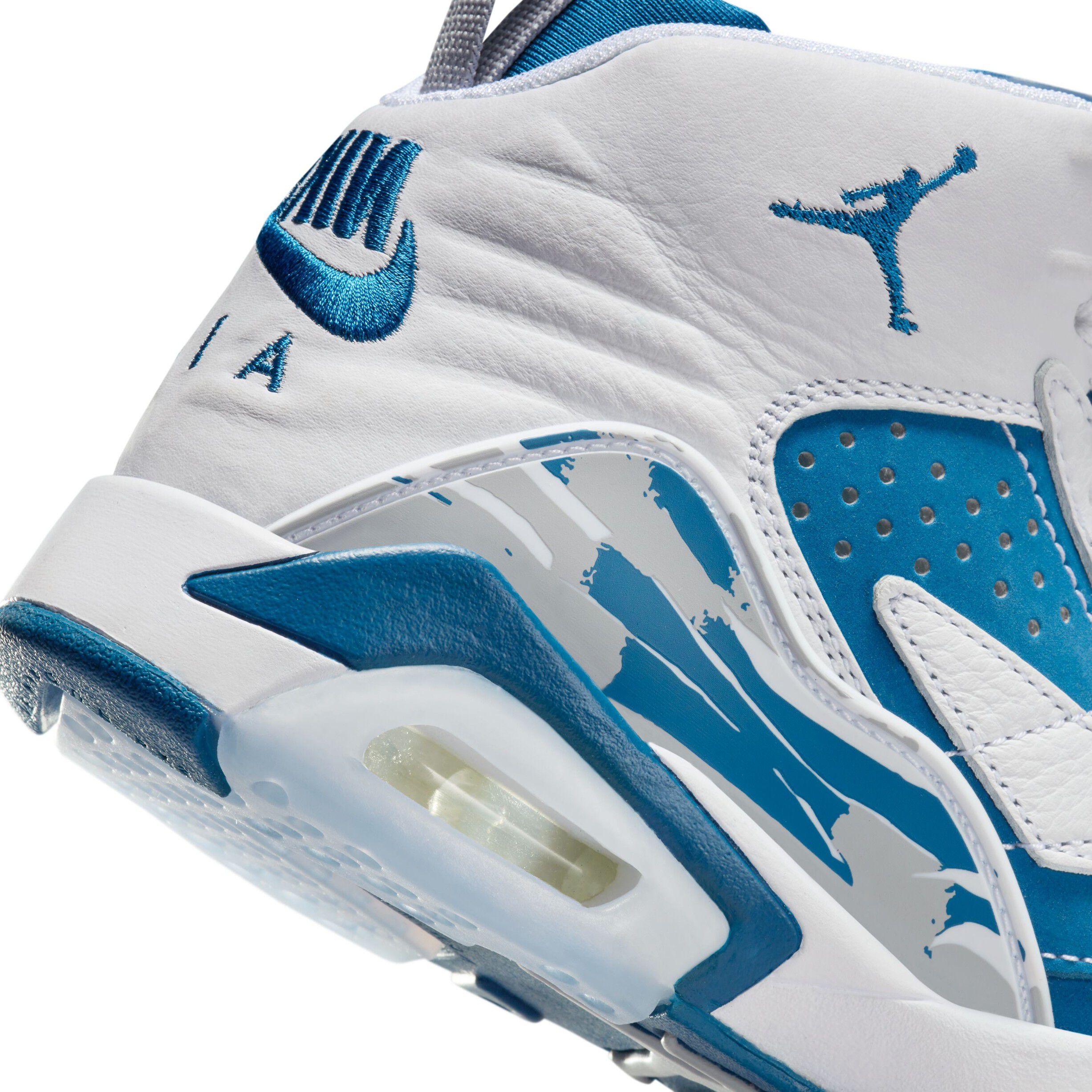 Jumpman MVP Sneakers