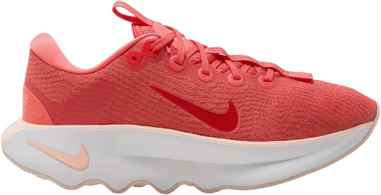 Motiva Walking Sneakers