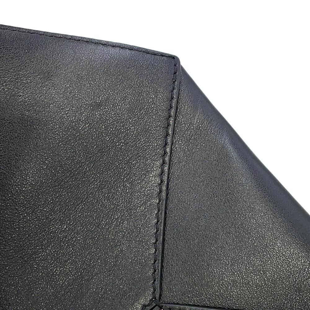 Loewe Puzzle