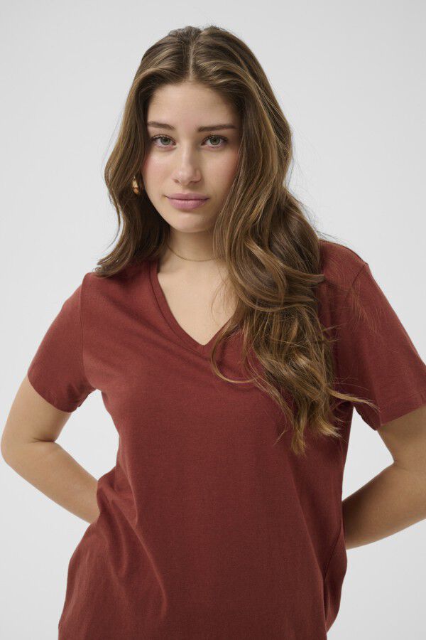 Naia Tshirt