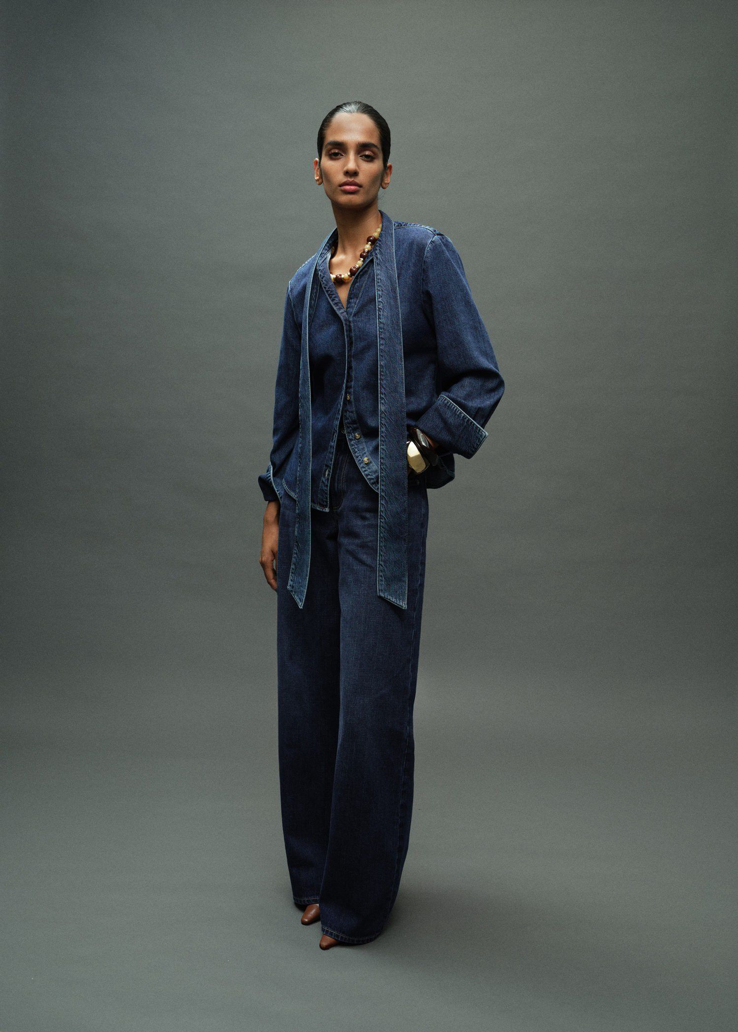 Denim shirt with bow