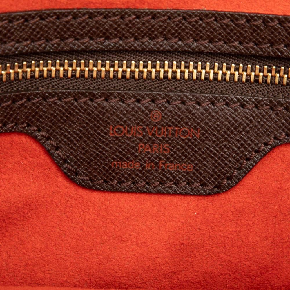 Louis Vuitton Marais